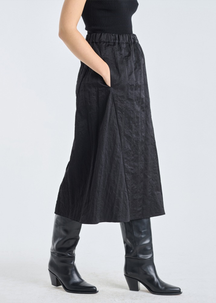 A-Line Midi Skirt With Elastic Black